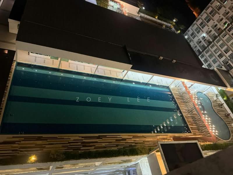 Servis Apartment untuk Dijual di Twin Danga Residence - Zoey Lee - Pool - PropertyGuru.com.my
