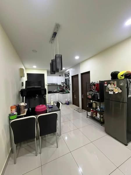 Servis Apartment untuk Dijual di Twin Danga Residence - Zoey Lee - Kitchen - PropertyGuru.com.my