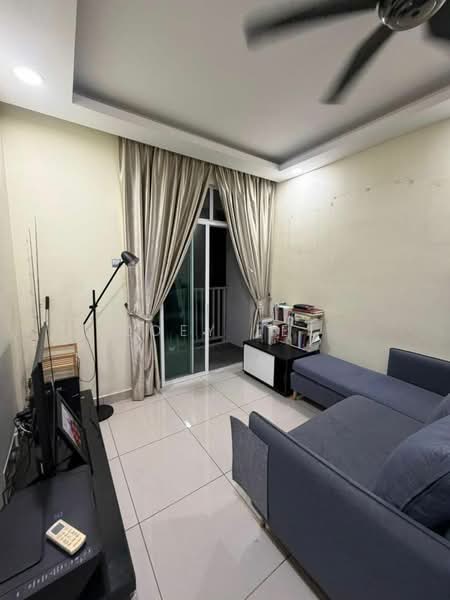 Servis Apartment untuk Dijual di Twin Danga Residence - Zoey Lee - Living Room - PropertyGuru.com.my
