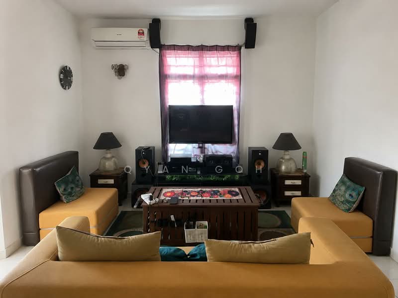 2-storey Terraced House for Sale in Taman Bukit Gambier (Gelugor) - Qyan Goh - Living Room - PropertyGuru.com.my