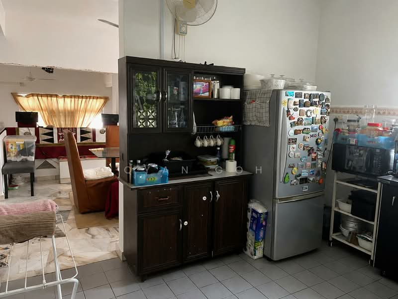 2-storey Terraced House for Sale in Taman Bukit Gambier (Gelugor) - Qyan Goh - Kitchen - PropertyGuru.com.my