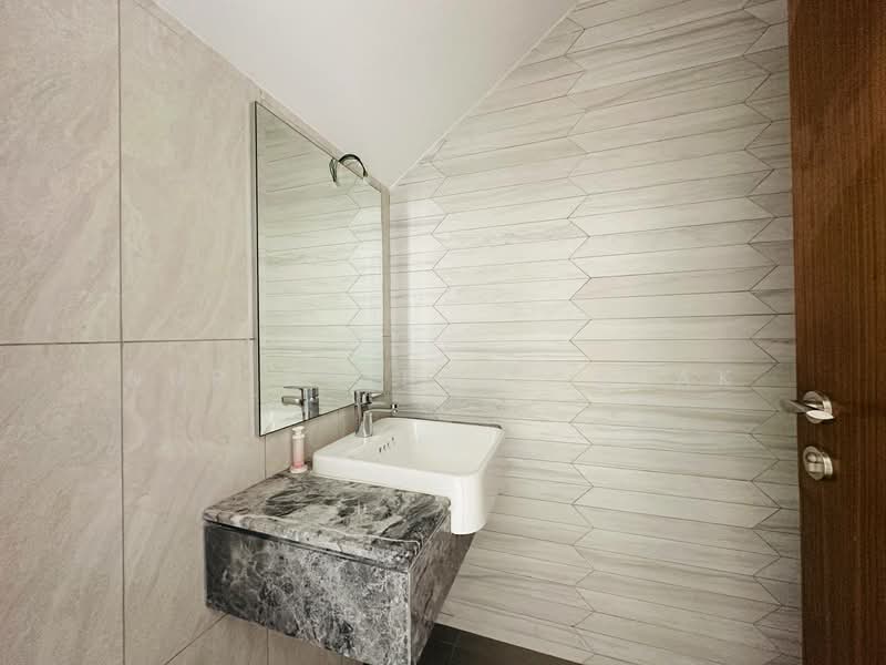 Rumah Banglo untuk Dijual di Mont Kiara (Kuala Lumpur) - Nur Adibah Ishak - PropertyGuru.com.my