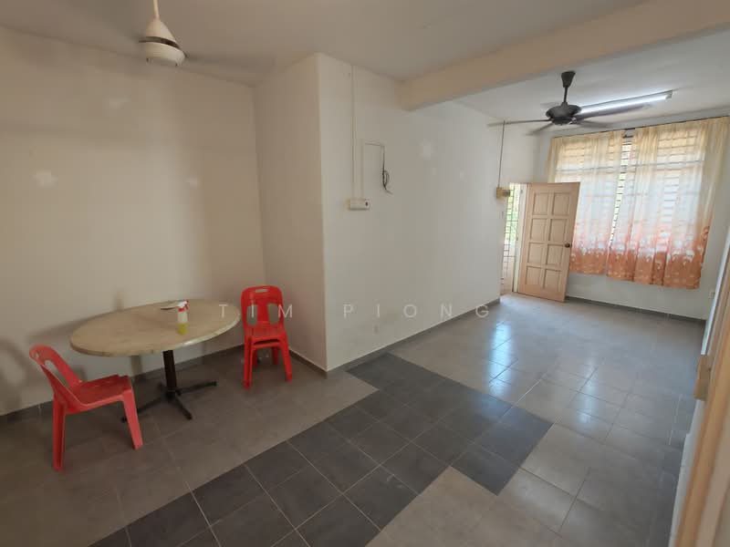 Townhouse for Sale in Taman Krubong Perdana (Krubong) - Tim Piong - Living Room - PropertyGuru.com.my