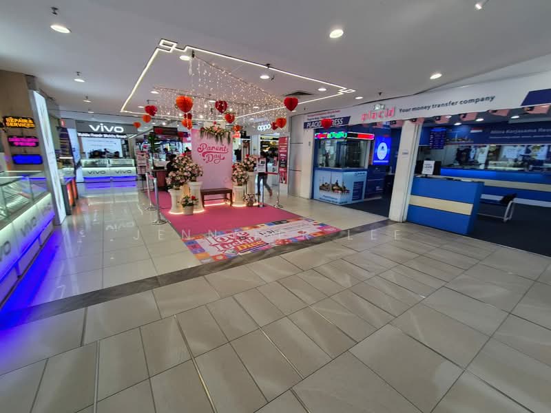 Rumah Niaga untuk Dijual di Kampung Relau (Bukit Jambul) - Jennifer Lee - Interior - PropertyGuru.com.my