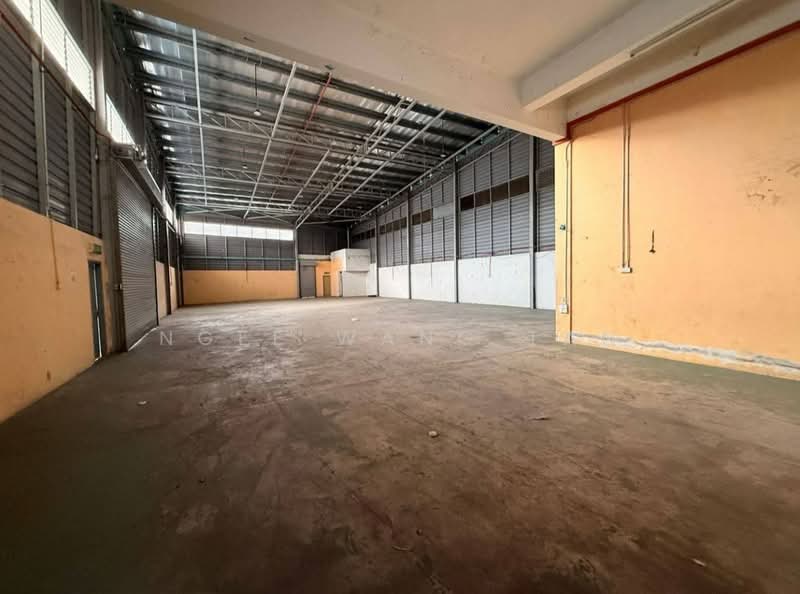 Factory for Sale in Taman Perindustrian Krubong (Krubong) - Ngee Wang Tan - Interior - PropertyGuru.com.my