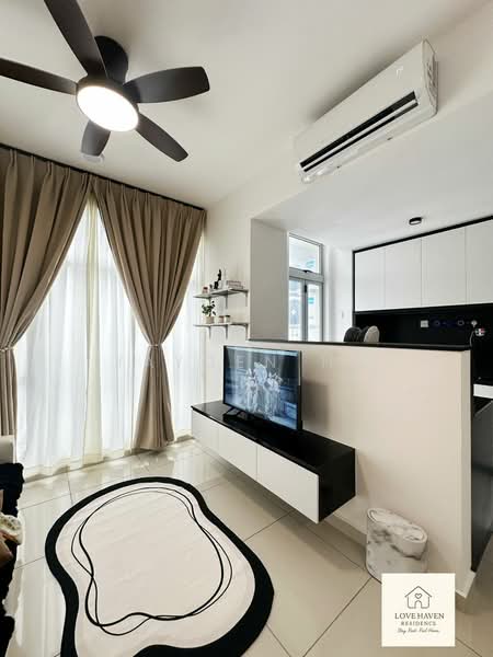 Pangsapuri untuk Dijual di Midas @ Seri Alam - Jayden Ng - Living Room - PropertyGuru.com.my