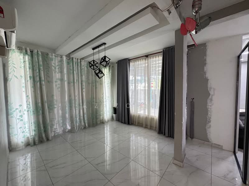 2-storey Terraced House for Sale in Saujana Utama (Selangor) - Azizol . - PropertyGuru.com.my