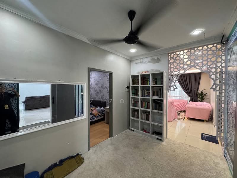 2-storey Terraced House for Sale in Saujana Utama (Selangor) - Azizol . - PropertyGuru.com.my