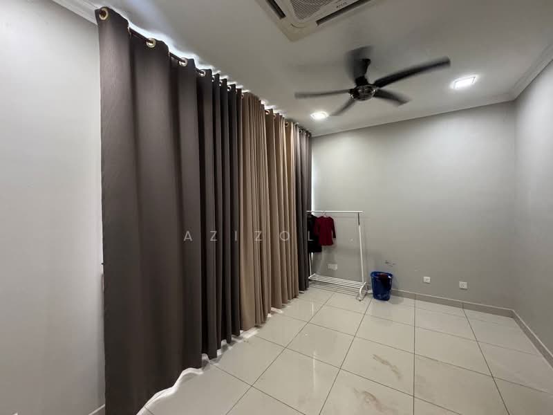 2-storey Terraced House for Sale in Saujana Utama (Selangor) - Azizol . - PropertyGuru.com.my