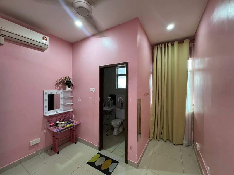 2-storey Terraced House for Sale in Saujana Utama (Selangor) - Azizol . - PropertyGuru.com.my