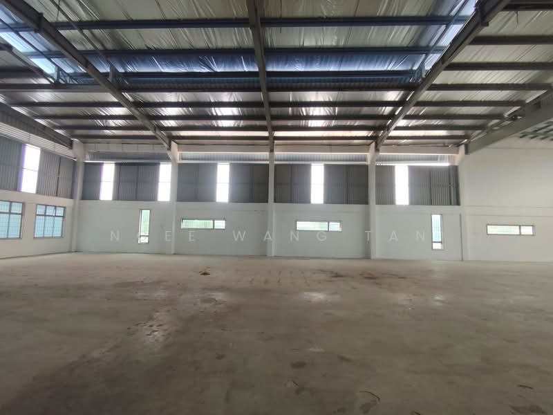Factory for Rent in Taman Perindustrian Tanjong Minyak Perdana (Tanjong Minyak) - Ngee Wang Tan - Interior - PropertyGuru.com.my