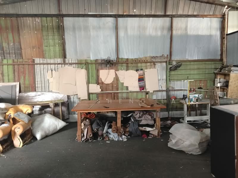 Kilang untuk Disewa di Taman Desa Serdang (Seri Kembangan) - Soon Sheng Law - Interior - PropertyGuru.com.my