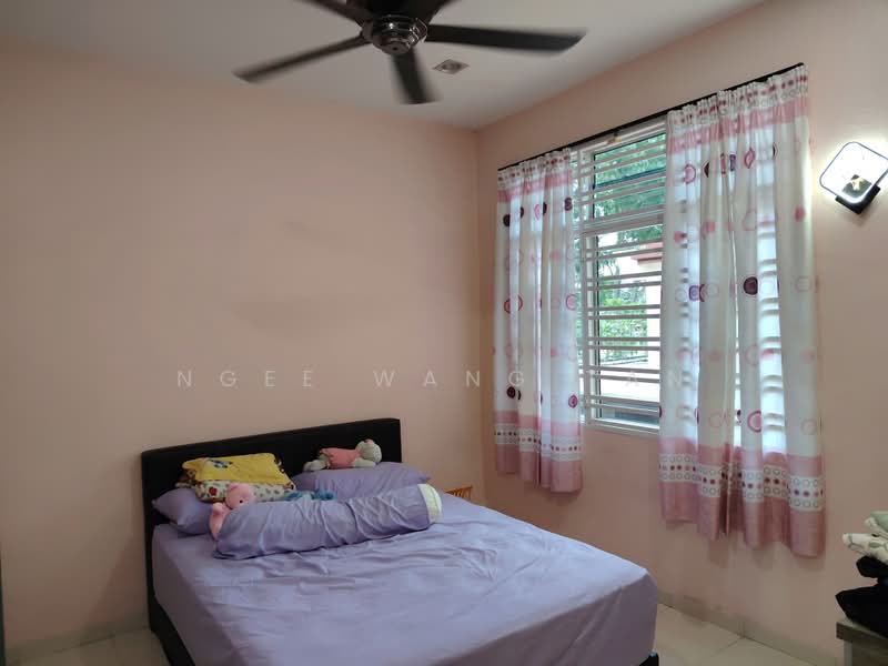 2-storey Terraced House for Sale in Taman Krubong Utama (Krubong) - Ngee Wang Tan - Bedroom - PropertyGuru.com.my