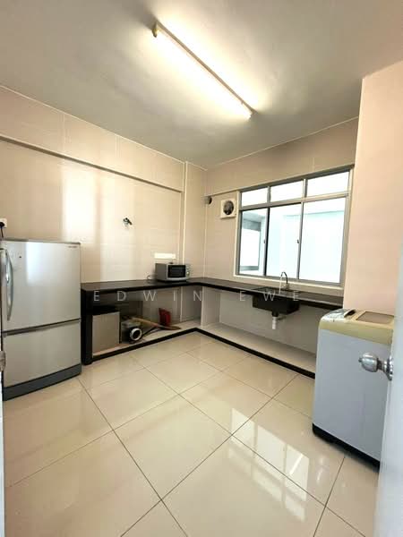 Condominium for Rent at Putra Place Condominium - Edwin Ewe - Kitchen - PropertyGuru.com.my