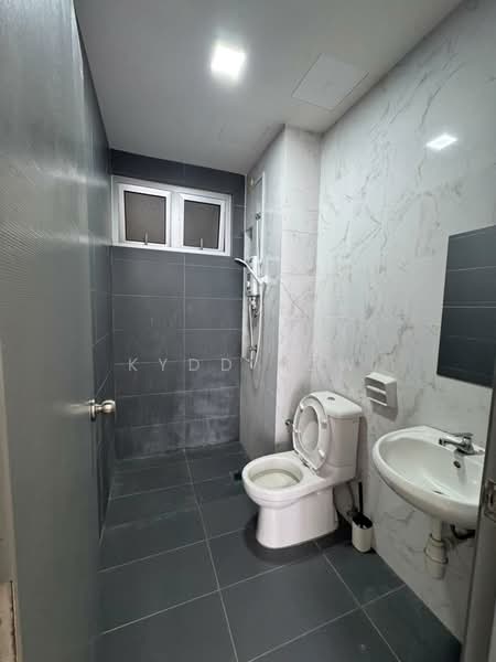 Apartment for Rent at Kalista 2 - Kydd Low - Bathroom - PropertyGuru.com.my