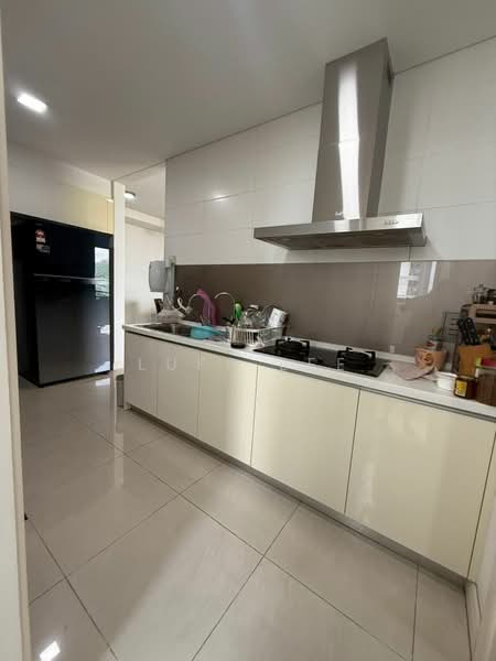 Kondominium untuk Disewa di The Westside Two - Luff Lee - Kitchen - PropertyGuru.com.my