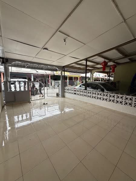 Rumah Teres 2 Tingkat untuk Dijual di Parit Raja (Johor) - Kim Ng - PropertyGuru.com.my