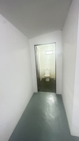 Rumah Teres 1 Tingkat untuk Dijual di Taman Universiti (Skudai) - Yvonne Lim - Corridor - PropertyGuru.com.my