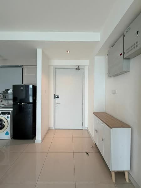 Condominium for Rent at Iskandar Residences - Ang Boon Chai - Entrance - PropertyGuru.com.my