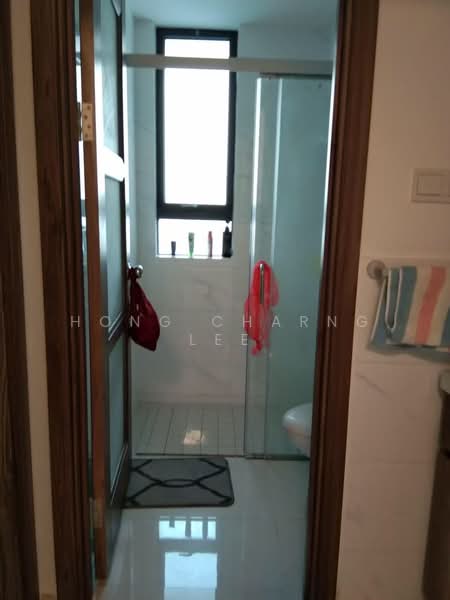 Apartment for Rent at Starview Bay @ Forest City - Hong Charng Lee - Bathroom - PropertyGuru.com.my