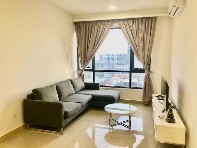 Servis Apartment untuk Disewa di Eclipse Residence @ Pan'gaea - Kar Hooi - Living Room - PropertyGuru.com.my