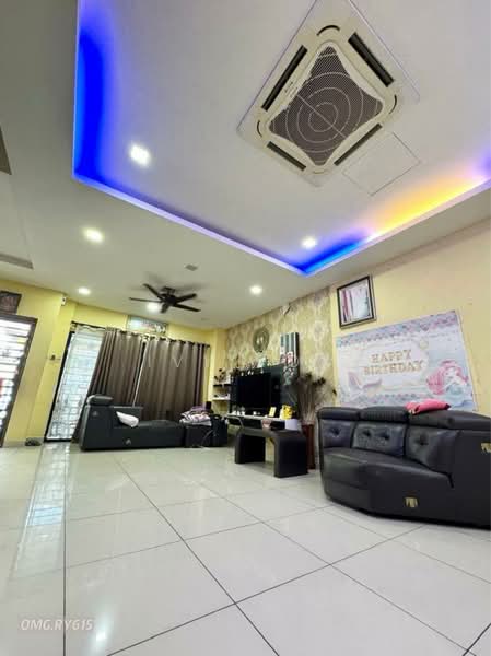 Terraced House for Sale in Bandar Puteri Klang (Klang) - Ivy Por - Living Room - PropertyGuru.com.my