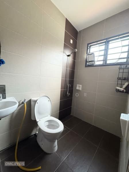 Terraced House for Sale in Bandar Puteri Klang (Klang) - Ivy Por - Bathroom - PropertyGuru.com.my