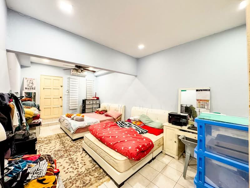 2-storey Terraced House for Sale in Batu Caves (Selangor) - Hazwan Hilmi - Bedroom - PropertyGuru.com.my