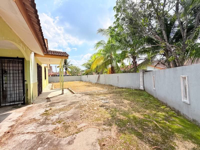 Rumah Teres 1 Tingkat untuk Dijual di Bukit Beruntung (Serendah) - NORFADILAH ZAINUDDIN - Exterior - PropertyGuru.com.my