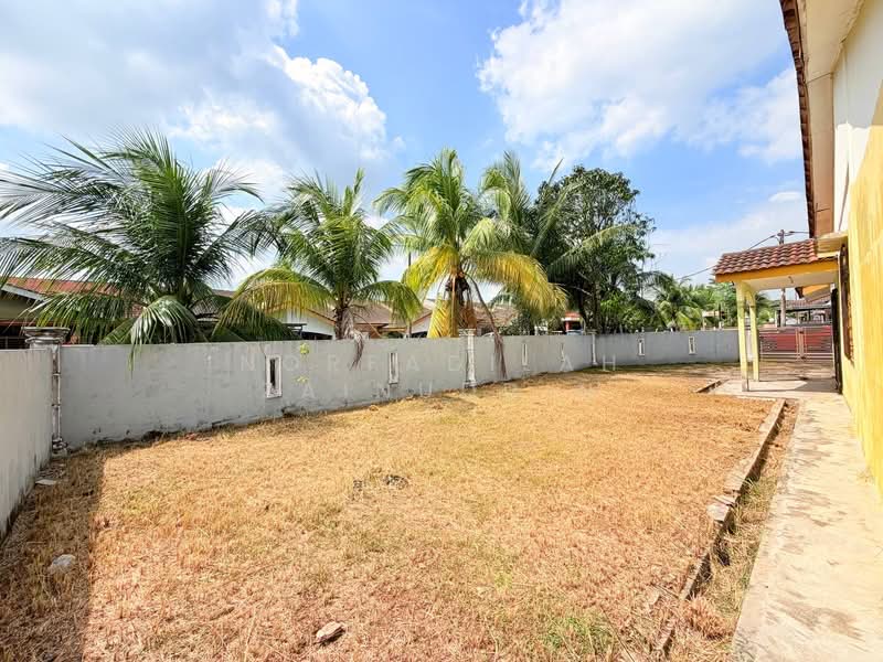 Rumah Teres 1 Tingkat untuk Dijual di Bukit Beruntung (Serendah) - NORFADILAH ZAINUDDIN - Exterior - PropertyGuru.com.my