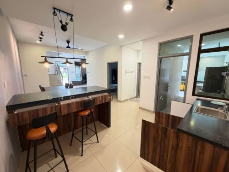 Cluster House for Sale in Taman Adda Heights (Tebrau) - Ong Lih Shyan - Kitchen - PropertyGuru.com.my