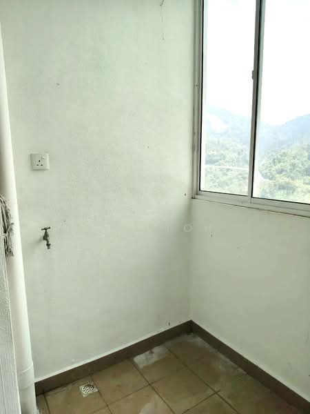 Kondominium untuk Disewa di Ramah Pavilion - Amy Toh - Laundry - PropertyGuru.com.my