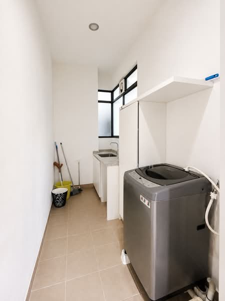 Kondominium untuk Disewa di Ramah Pavilion - Amy Toh - Laundry - PropertyGuru.com.my