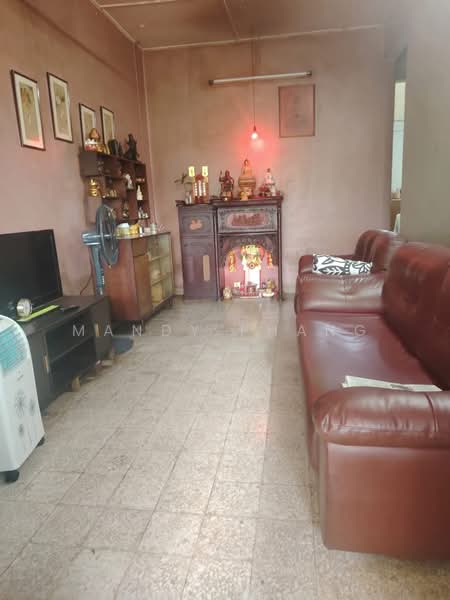 Rumah Teres 1 Tingkat untuk Dijual di Taman Ipoh Timur (Ipoh) - Mandy Phang - Living Room - PropertyGuru.com.my
