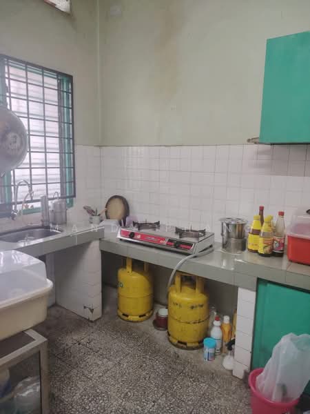 Rumah Teres 1 Tingkat untuk Dijual di Taman Ipoh Timur (Ipoh) - Mandy Phang - Kitchen - PropertyGuru.com.my
