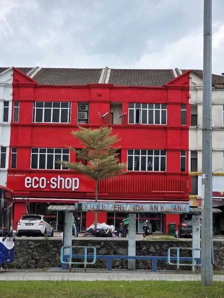 Shop / Office for Rent in Bandar Tasik Kesuma (Beranang) - Sam Hew - Exterior - PropertyGuru.com.my