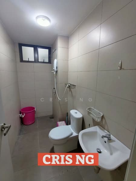 Kondominium untuk Dijual di Skycube - Cris Ng - Bathroom - PropertyGuru.com.my