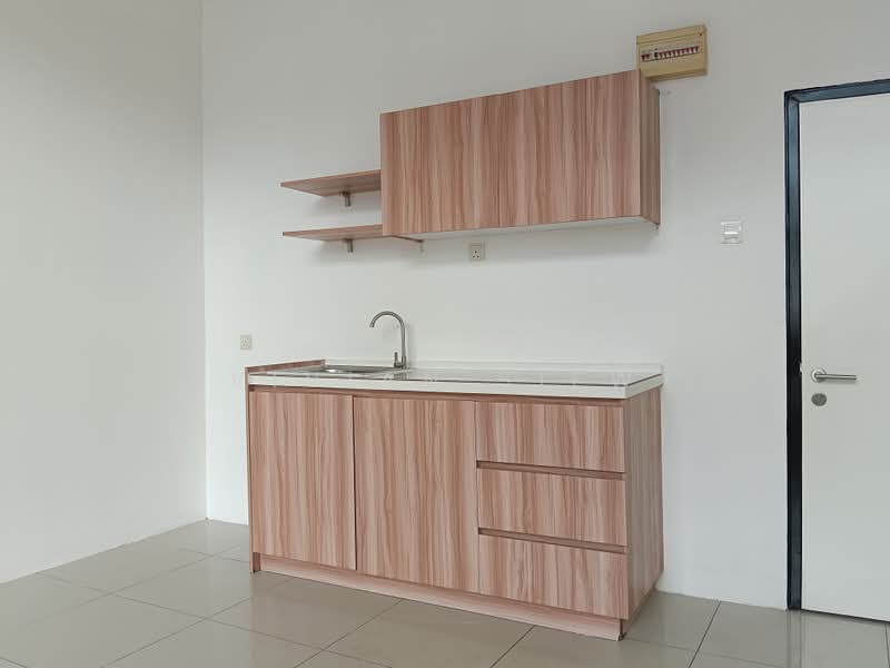 Servis Apartment untuk Disewa di SOHO @ Empire City - Vivian Siew - Kitchen - PropertyGuru.com.my