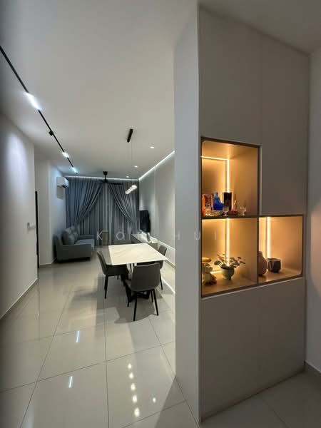 Servis Apartment untuk Dijual di Twin Tower Residence - Kok Hui - Living Room - PropertyGuru.com.my