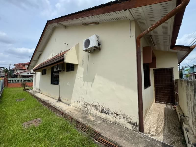 Semi-Detached House for Sale in Taman Perling (Perling) - Jack Chai - PropertyGuru.com.my