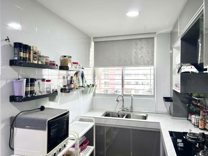 Pangsapuri untuk Dijual di Tasik Heights Apartment - Syafiqah Sohaimi - PropertyGuru.com.my