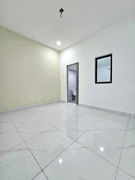 1-storey Terraced House for Sale in Taman Johor Jaya (Johor Bahru) - Calvin Lee - PropertyGuru.com.my