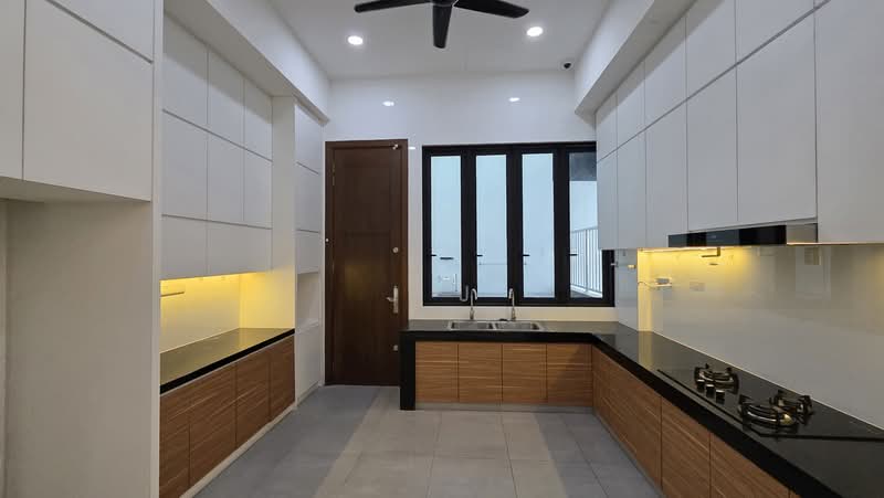 Rumah Banglo untuk Dijual di Country Heights Damansara (Kuala Lumpur) - J J - Kitchen - PropertyGuru.com.my