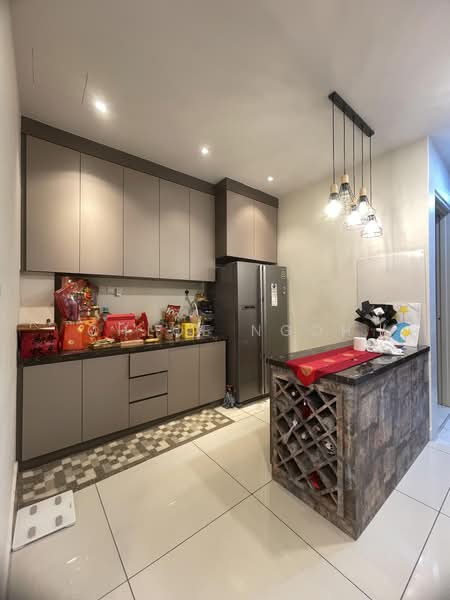 Cluster House for Sale in Skudai (Johor) - Chloe Ngoh - Kitchen - PropertyGuru.com.my