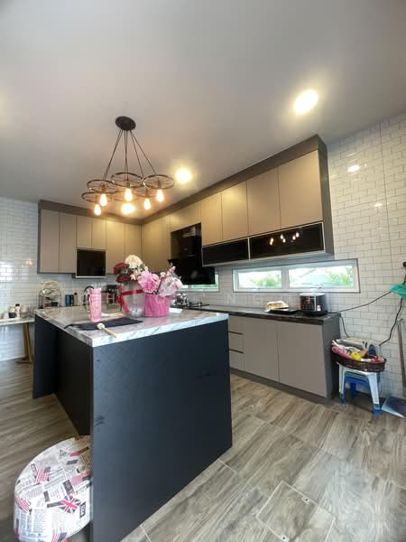 Cluster House for Sale in Skudai (Johor) - Chloe Ngoh - Kitchen - PropertyGuru.com.my