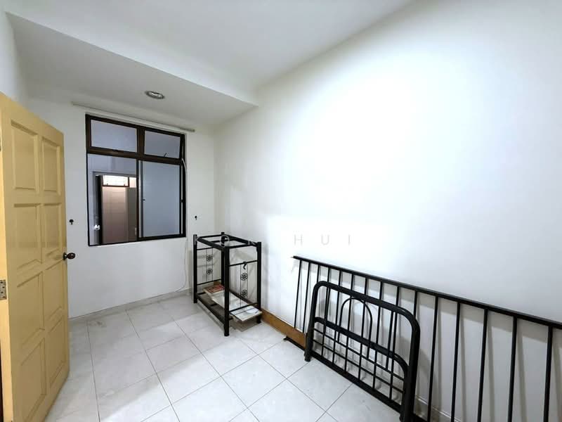 Rumah Teres 2 Tingkat untuk Dijual di Taman Desa Tebrau (Tebrau) - Kok Hui - Bedroom - PropertyGuru.com.my