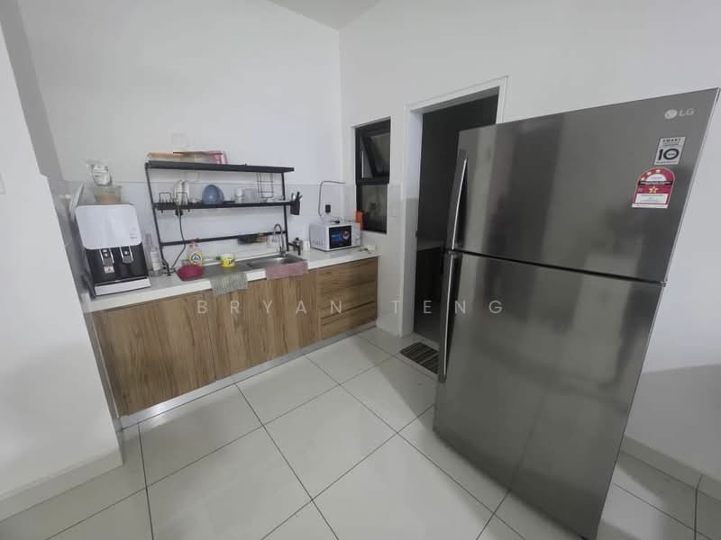 Condominium for Sale at Vertu Resort - Bryan Teng - Kitchen - PropertyGuru.com.my