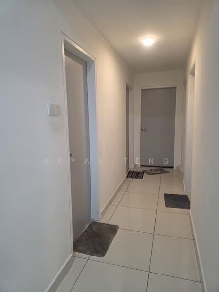 Condominium for Sale at Vertu Resort - Bryan Teng - Corridor - PropertyGuru.com.my