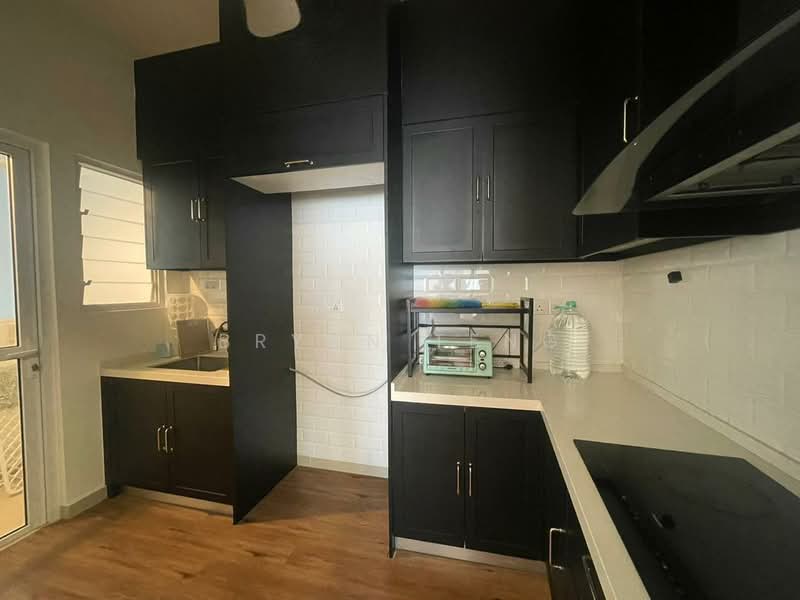 Kondominium untuk Dijual di i-Santorini - Bryan Teng - Kitchen - PropertyGuru.com.my