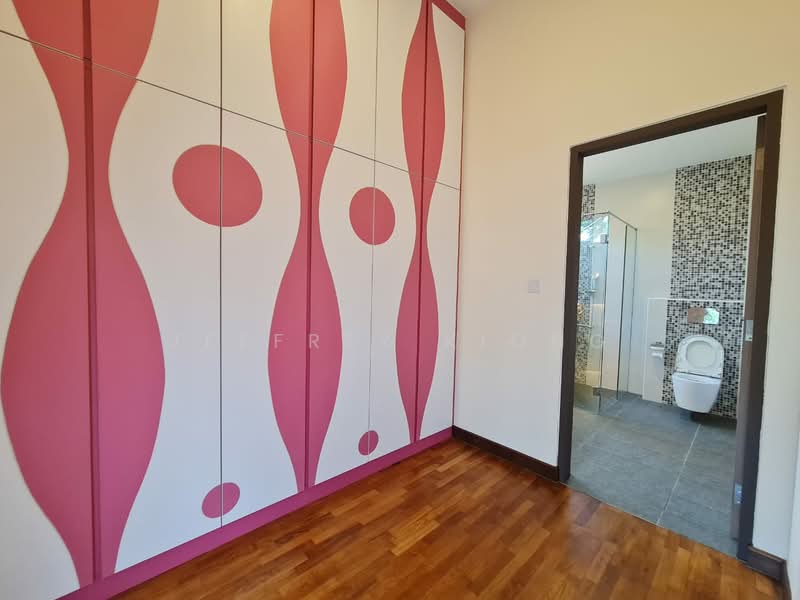 Bungalow for Sale in Leisure Farm (Gelang Patah) - Jeffrey Kiong - Bedroom - PropertyGuru.com.my